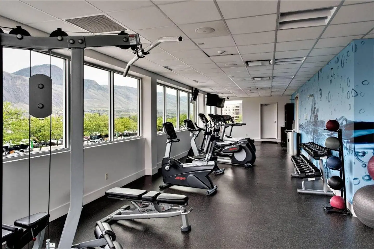 Delta Hotels by Marriott Kamloops SPORTS_AND_LEISURE