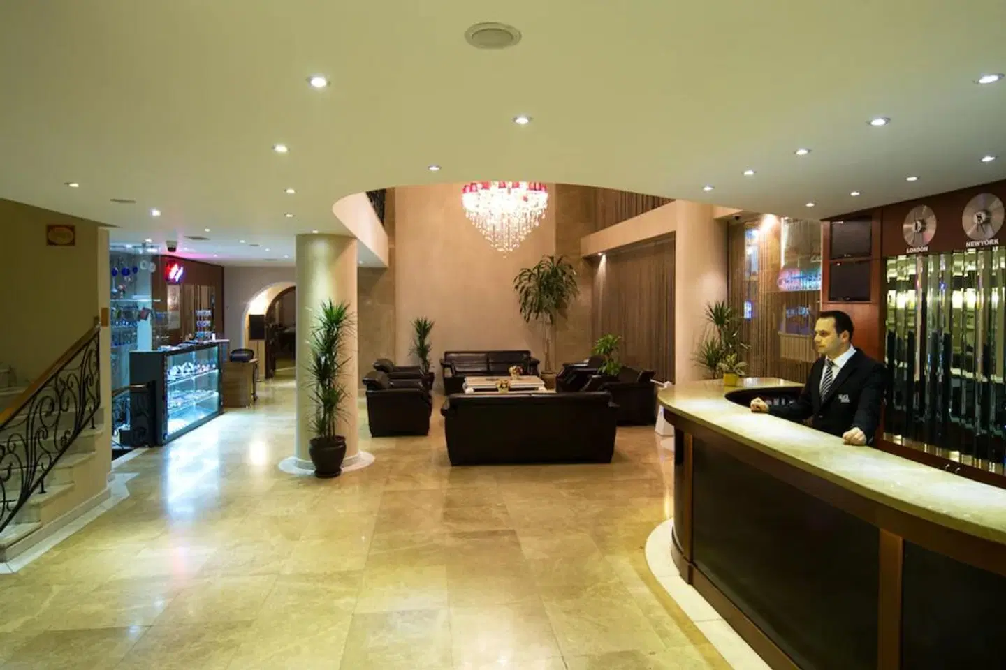 The Parma Hotel & Spa Downtown LOUNGE_LOBBY