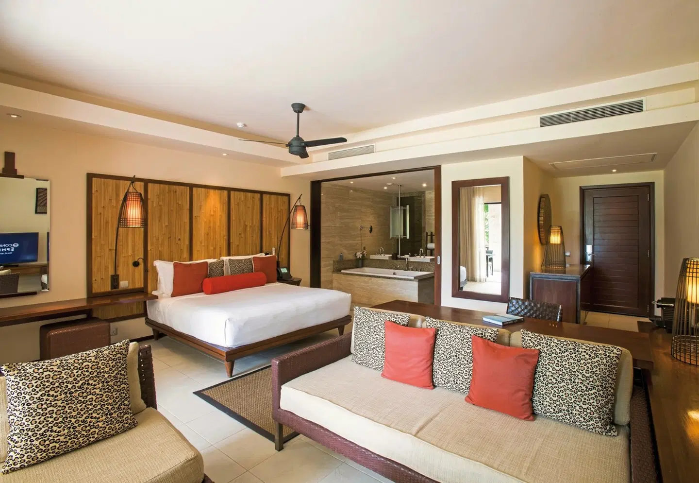 Constance Ephelia ROOM_EXAMPLE