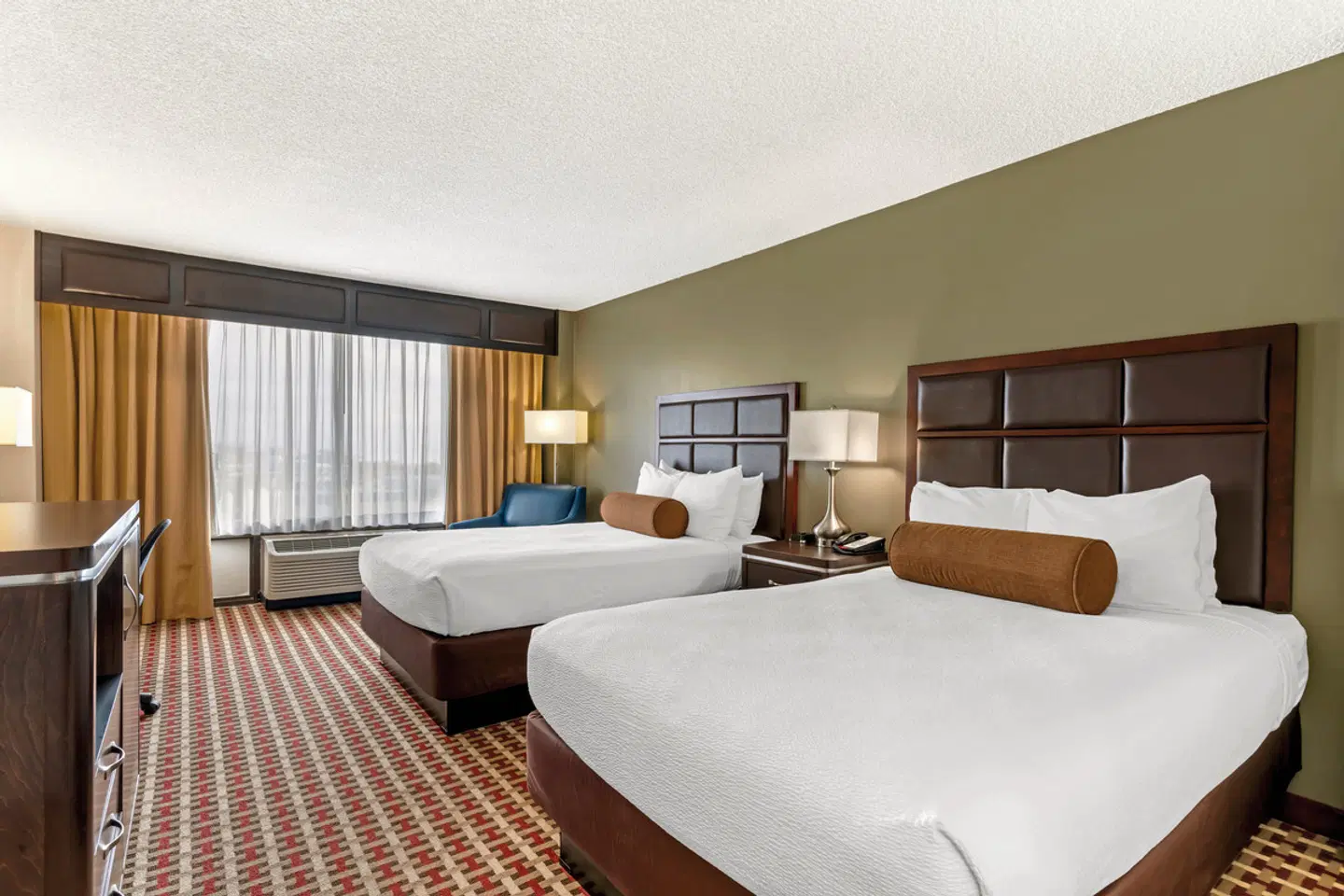 Best Western Plus Grosvenor Airport Hotel ROOM_EXAMPLE