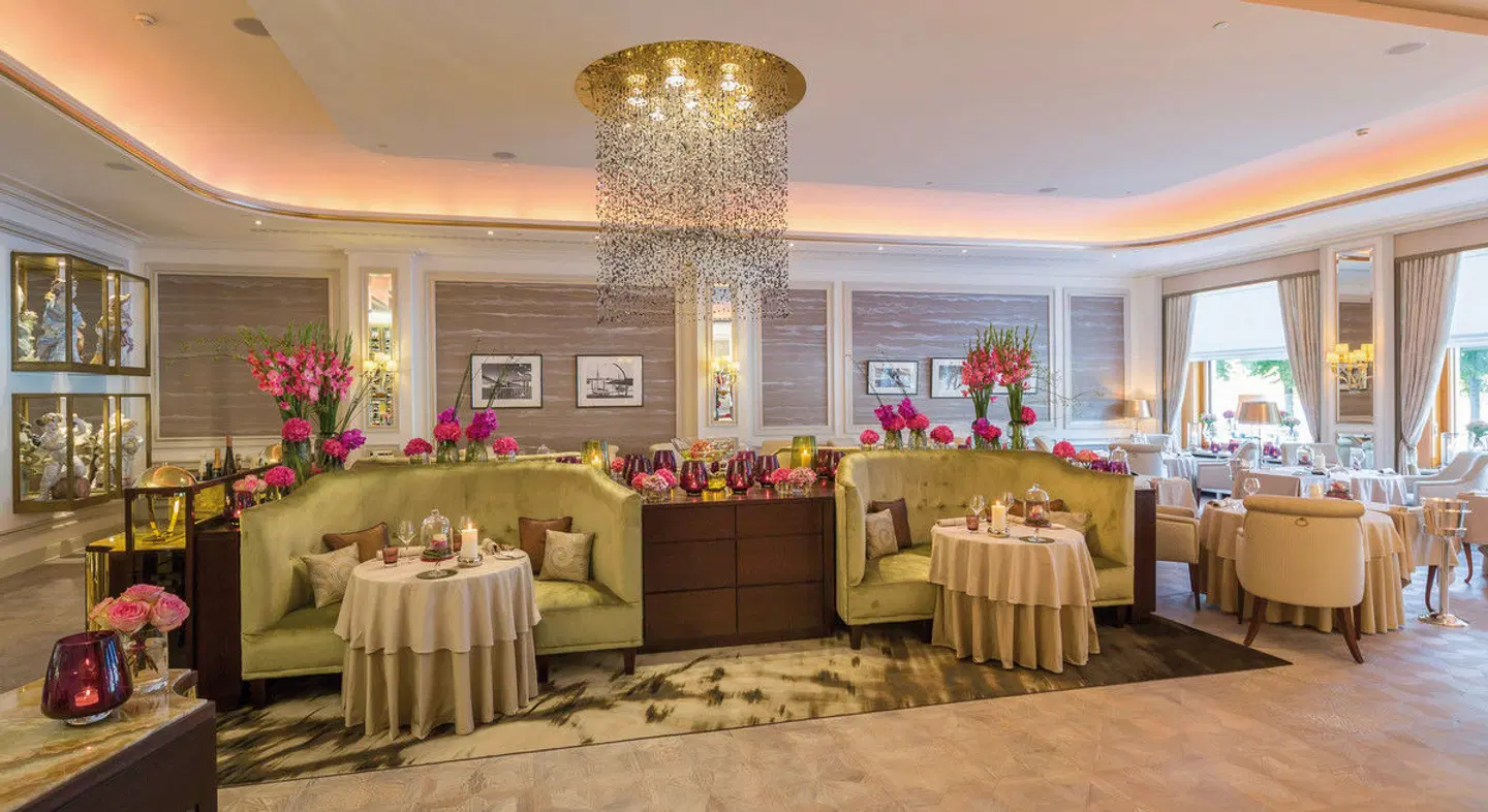 Hotel Vier Jahreszeiten Restaurant