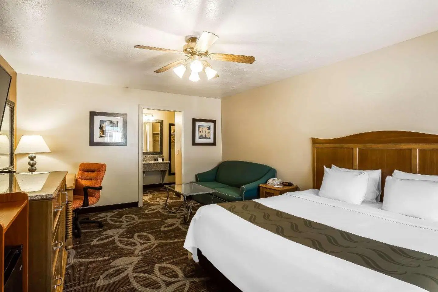 Quality Inn Bryce Canyon ROOM_EXAMPLE