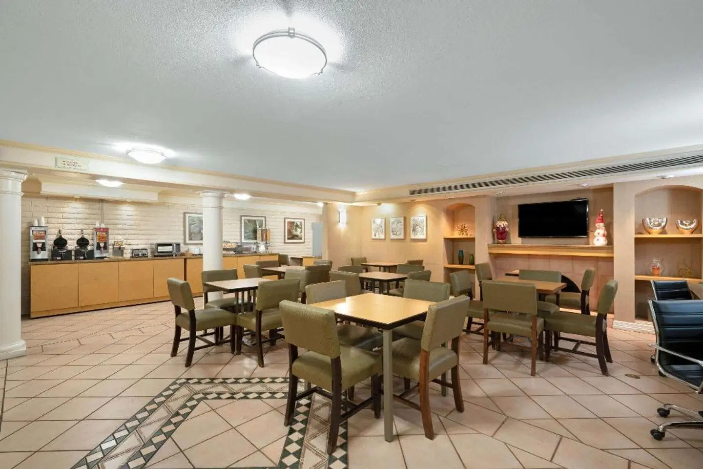 La Quinta Inn Phoenix Sky Harbor Airport LOUNGE_LOBBY