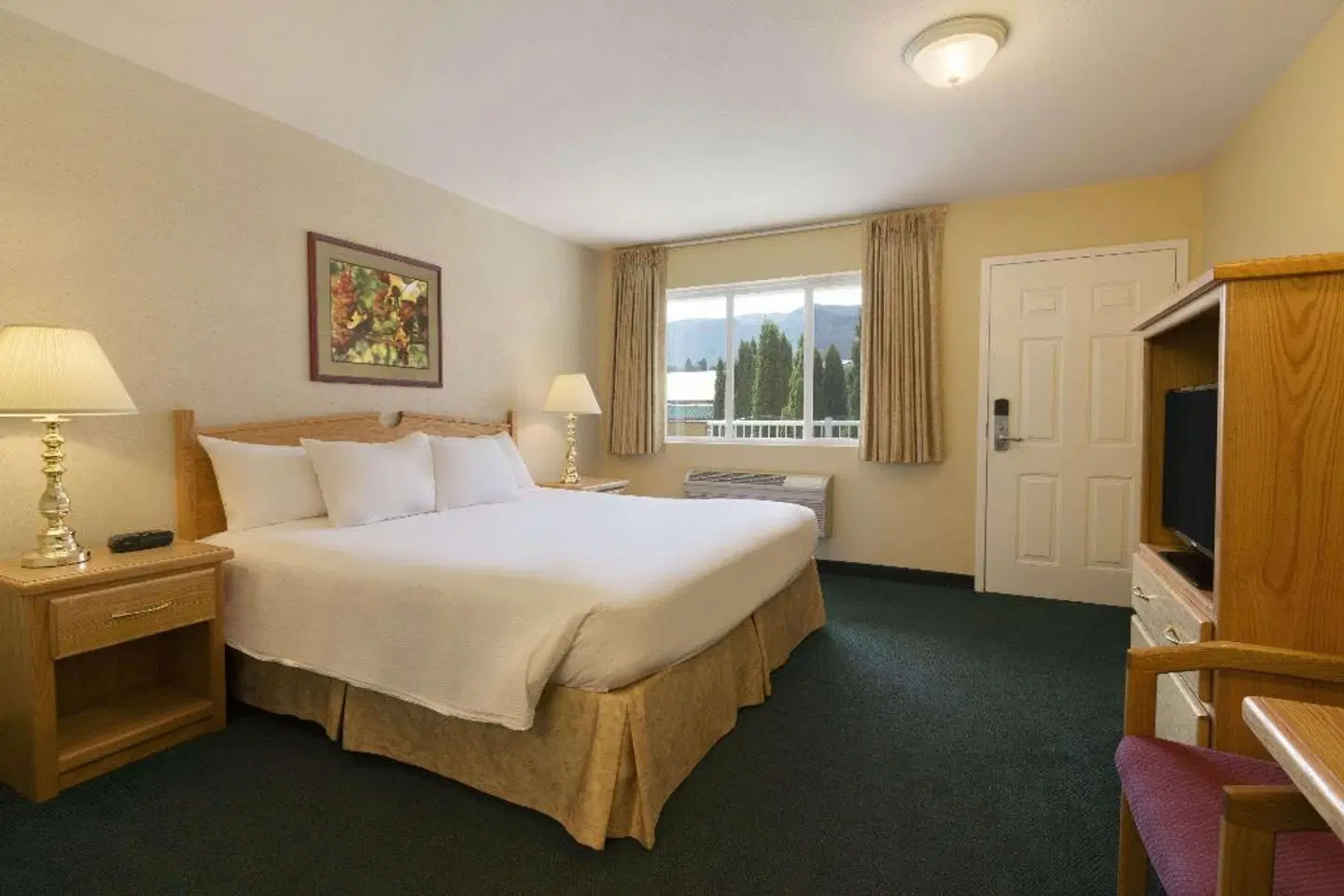 Days Inn by Wyndham Penticton Conference Centre ROOM_EXAMPLE