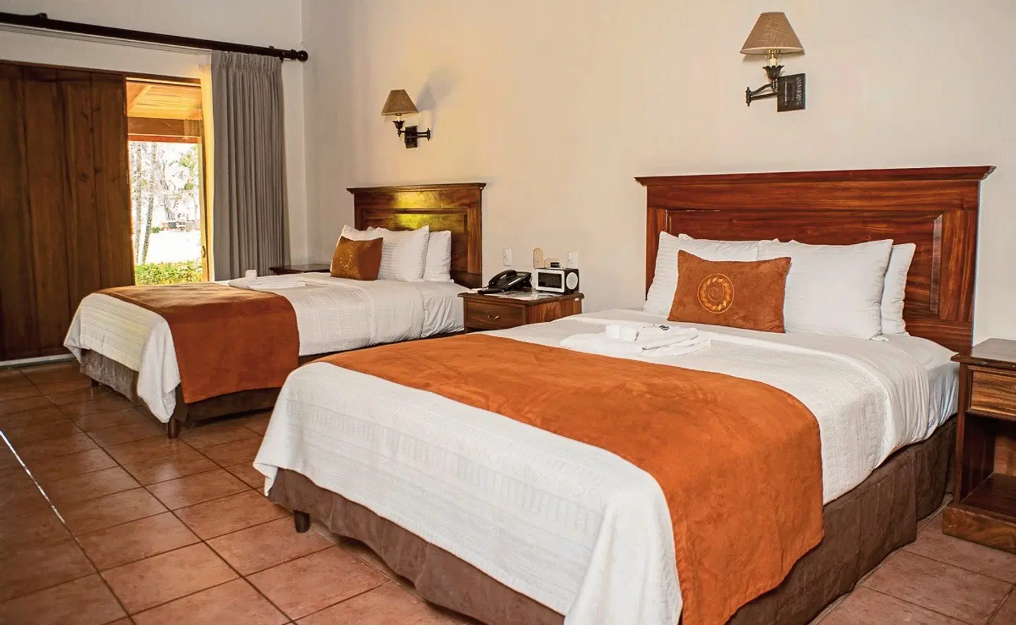 Casa Conde Beachfront Hotel ROOM_EXAMPLE