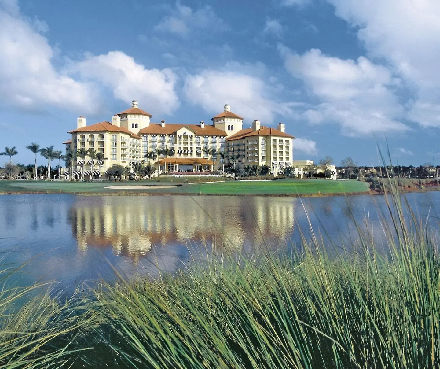 The Ritz-Carlton Naples, Tiburón EXTERIOR