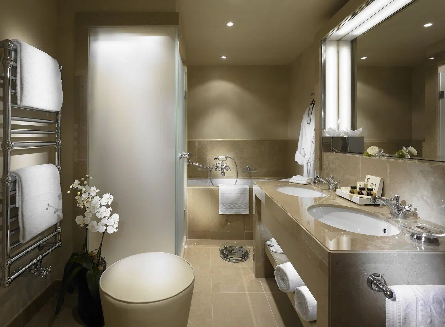 Sacher Hotel Salzburg Badezimmer