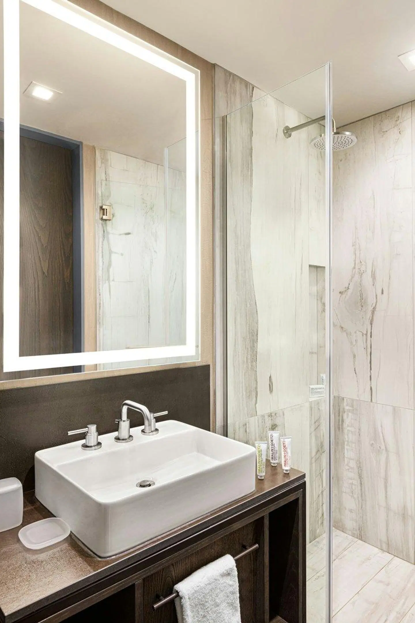 Le Meridien New York, Midtown South Badezimmer