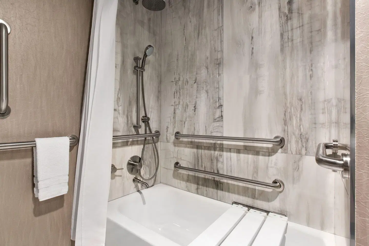 Le Meridien New York, Midtown South Badezimmer