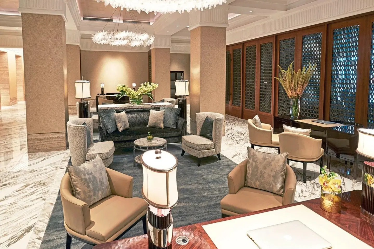 The Capitol Kempinski LOUNGE_LOBBY