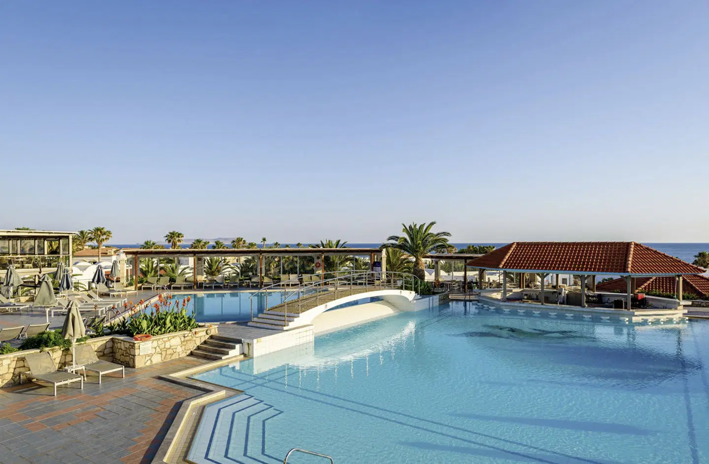 Annabelle Beach Resort OUTDOOR_POOL