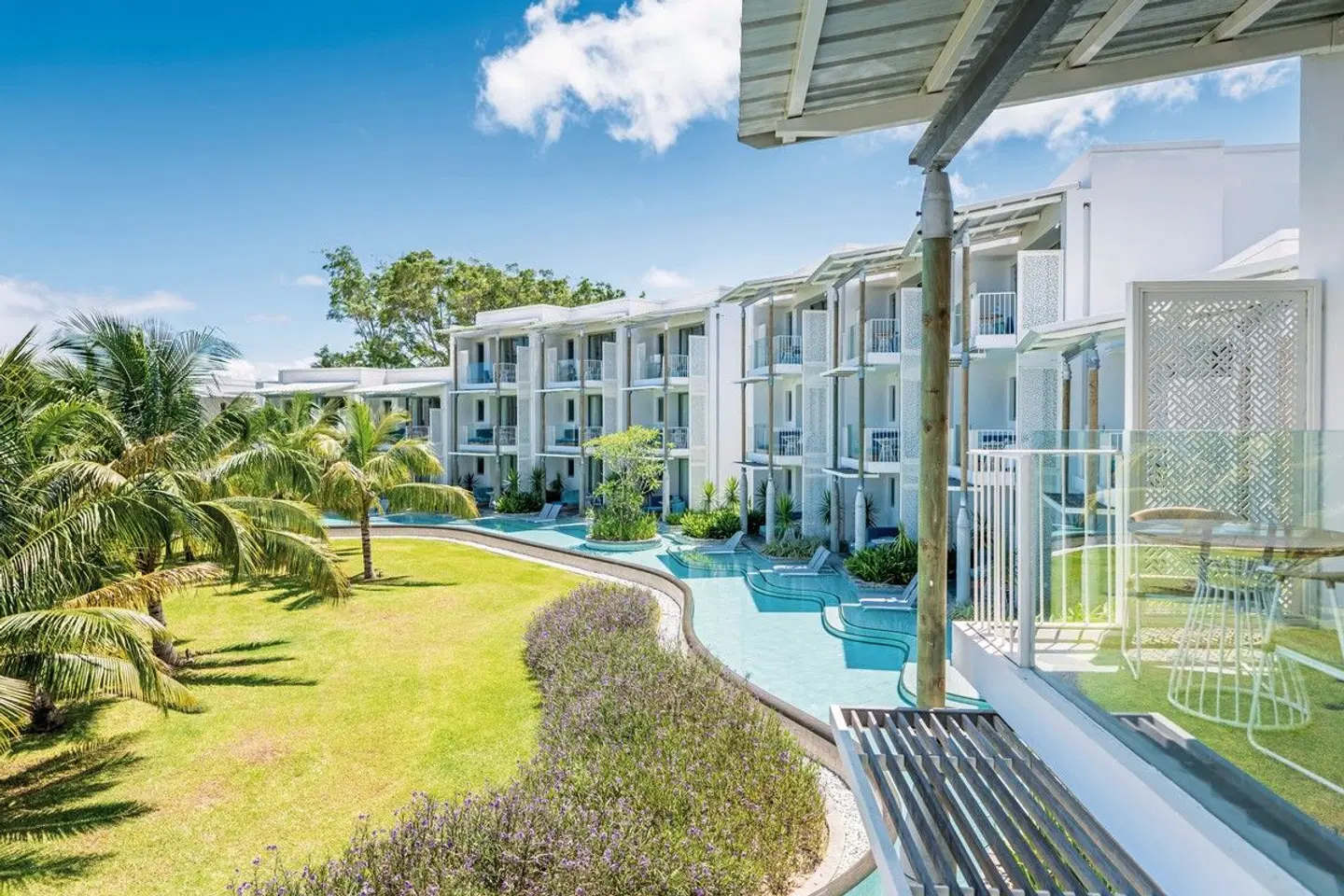 Victoria for 2 Beachcomber Resort & Spa Garten