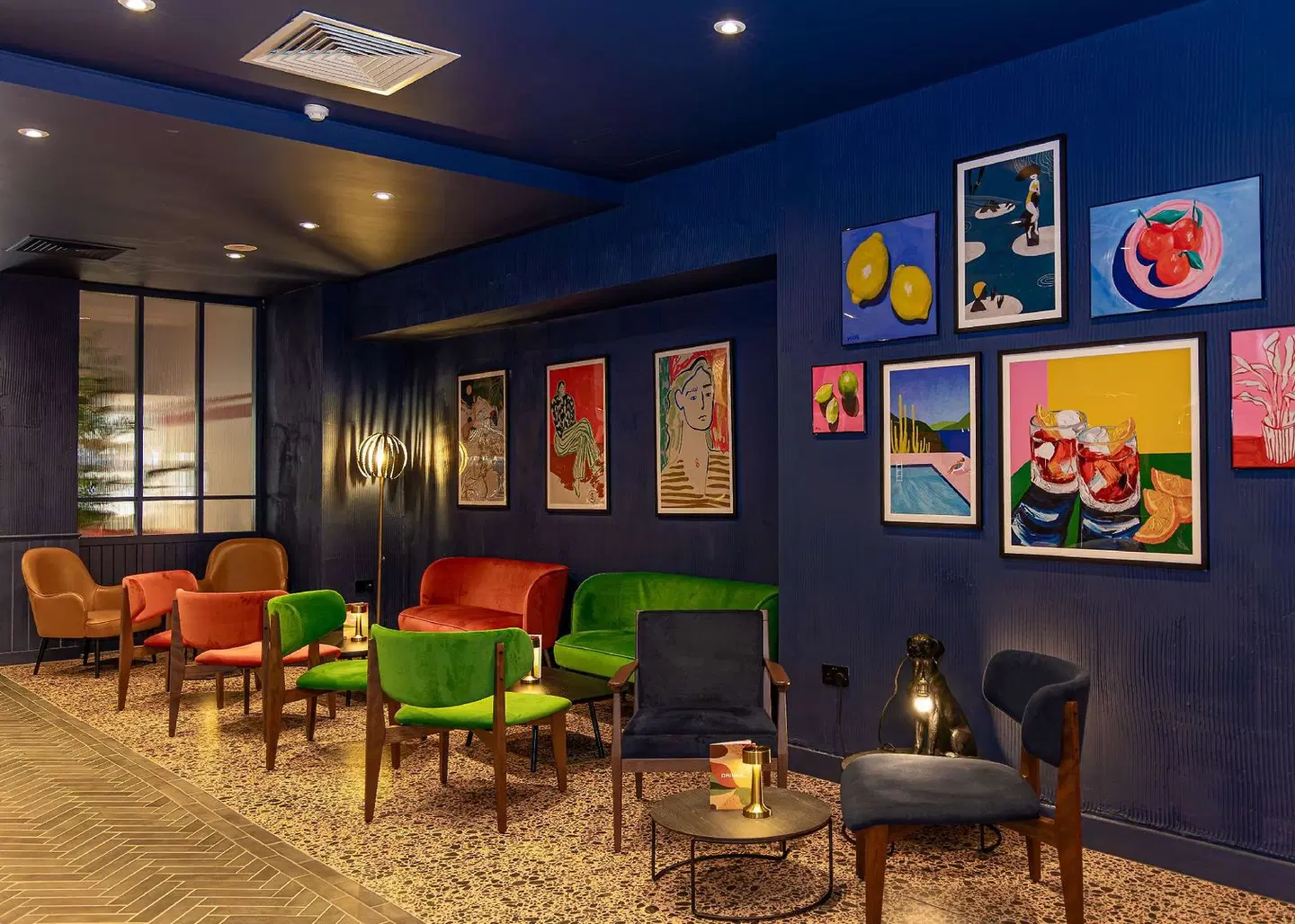 Hilton Cobham LOUNGE_LOBBY