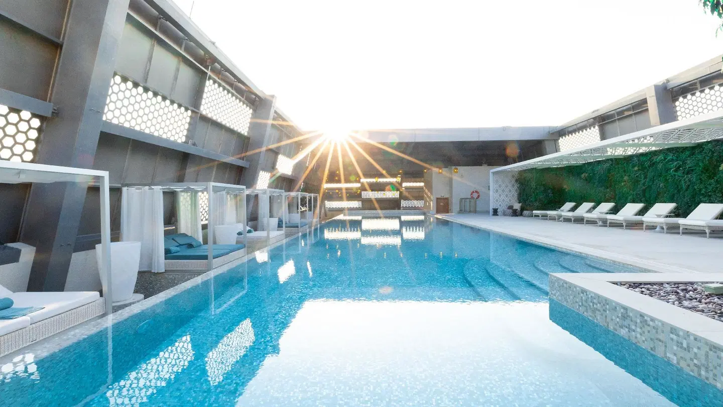 Steigenberger Hotel Doha OUTDOOR_POOL