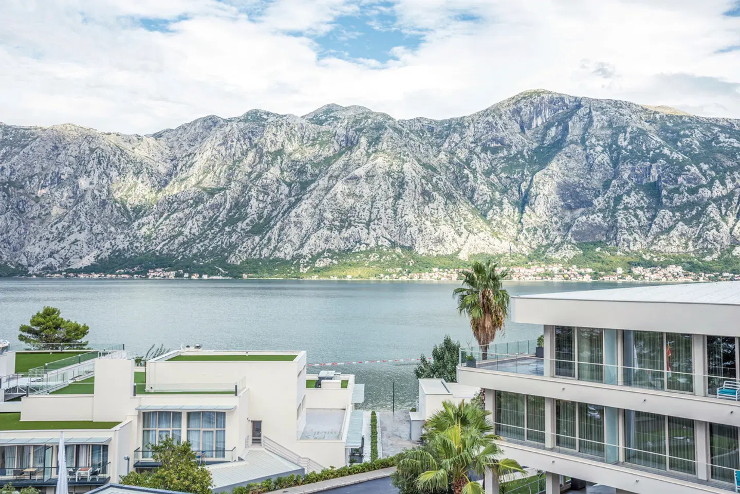 Hyatt Regency Kotor Bay Resort EXTERIOR