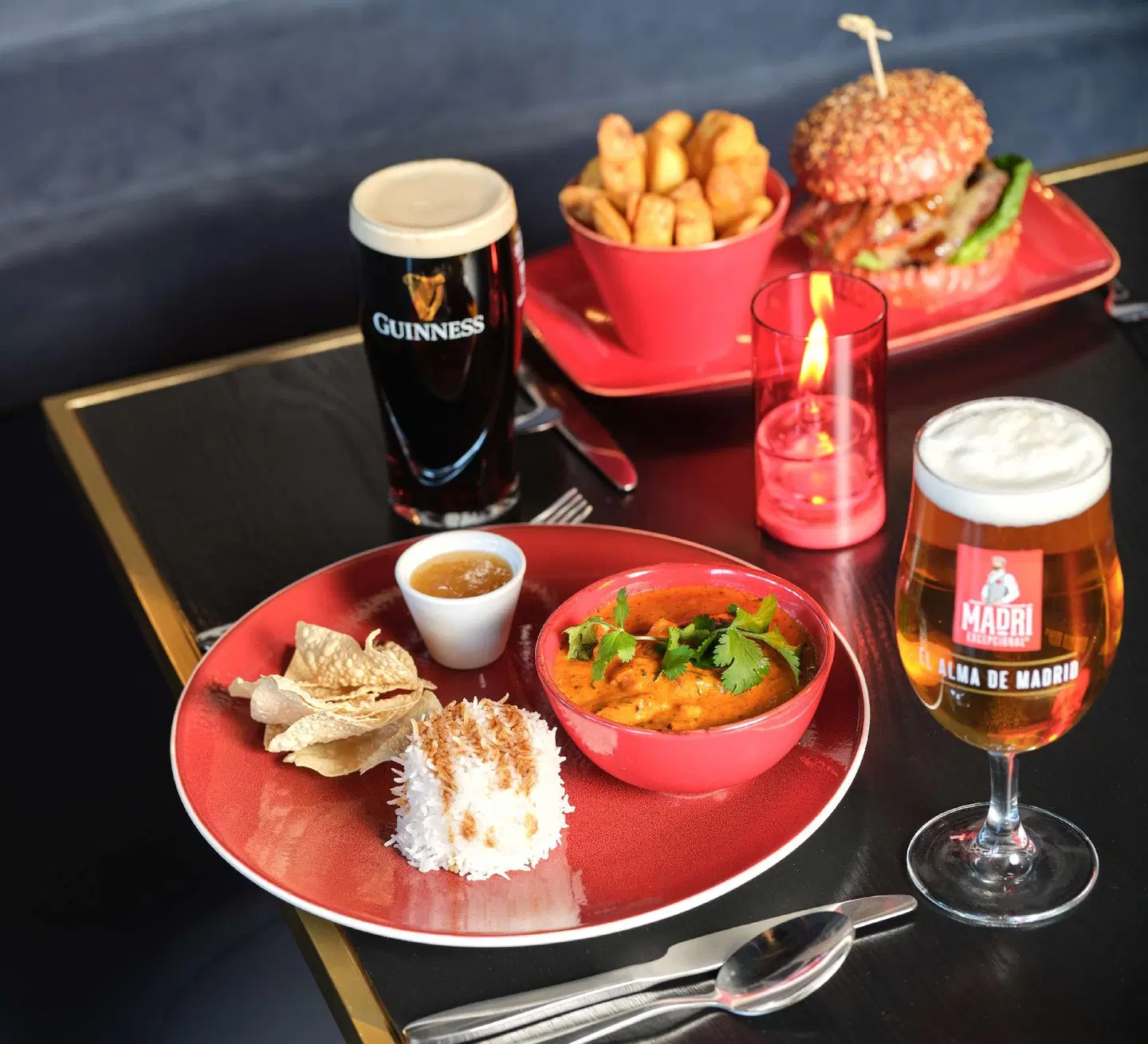 Radisson RED London Gatwick Airport Restaurant