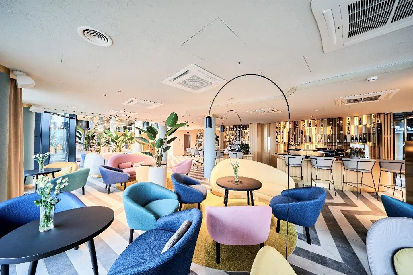 Wellton Riverside SPA Hotel Bar