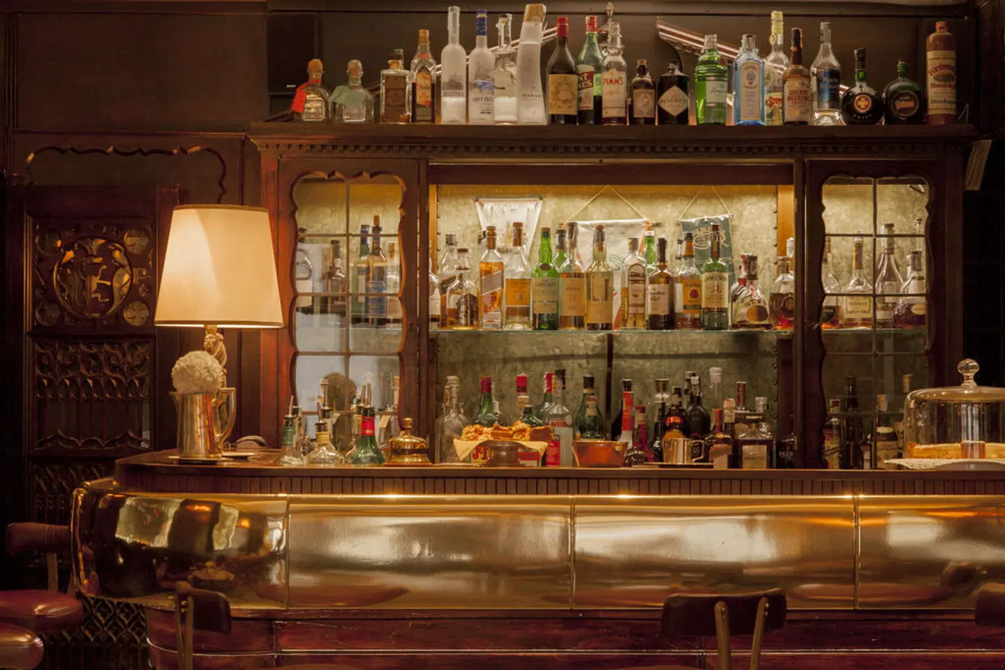 Saturnia & International Bar