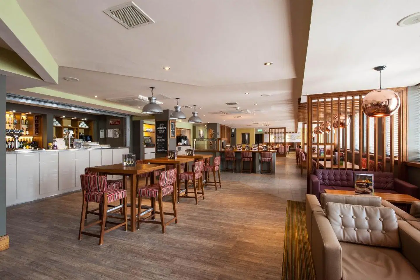 Premier Inn Brighton City Centre Bar