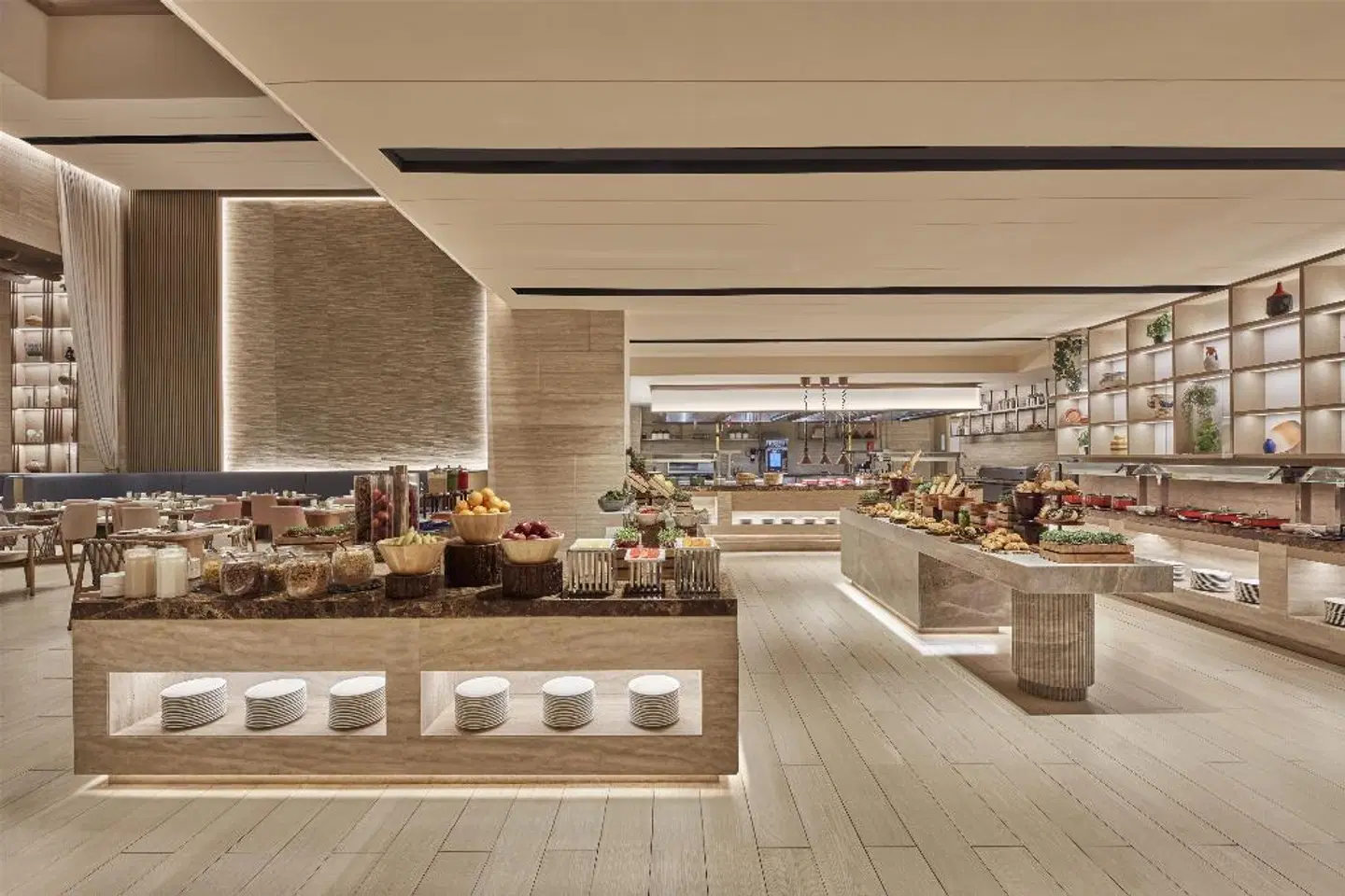 Hilton Gurugram Baani City Centre Restaurant