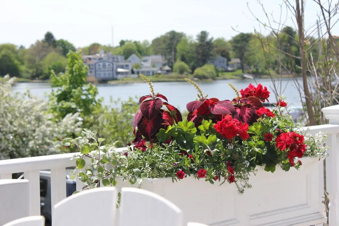 Kennebunkport Inn EXTERIOR