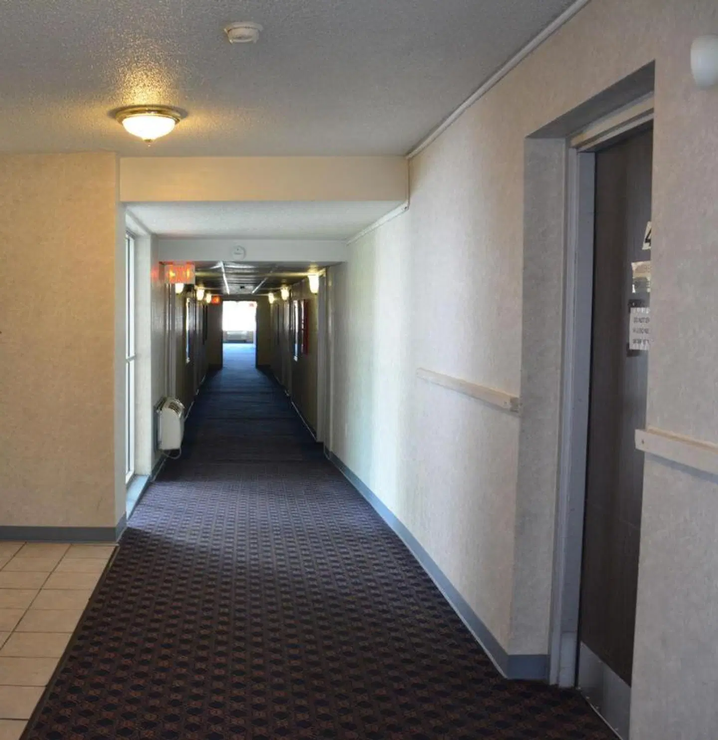 Travelodge by Wyndham Milwaukee LOUNGE_LOBBY