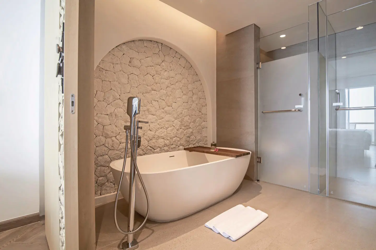 Royal Avila Boutique Resort Badezimmer