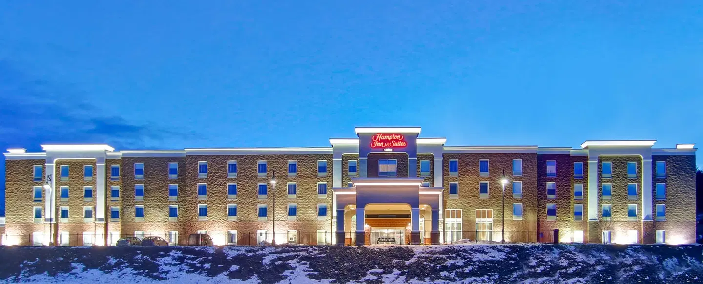 Hampton Inn & Suites by Hilton Saint John EXTERIOR