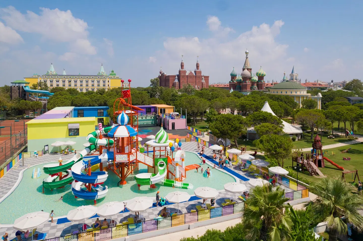 Kremlin Palace OUTDOOR_POOL