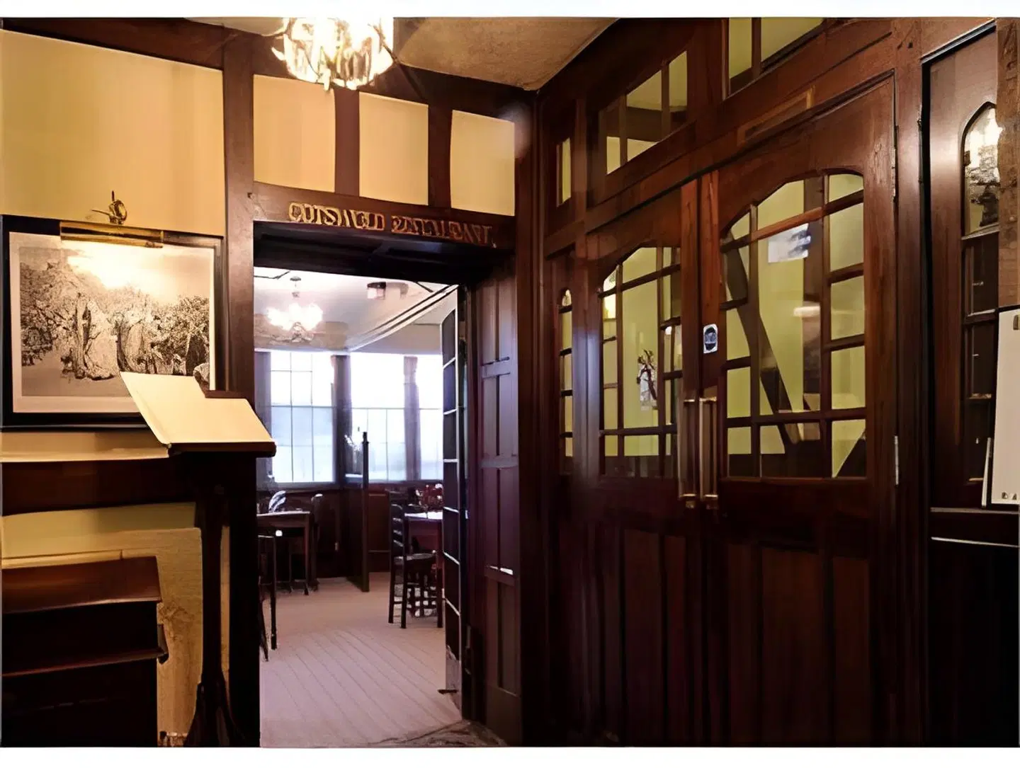 The Prince of Burford Terrasse