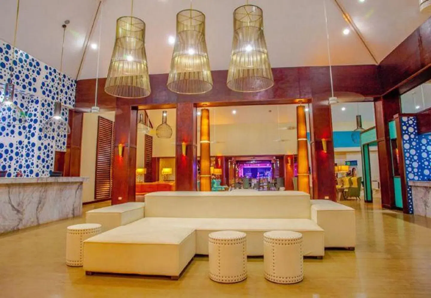 Hedonism II Badezimmer