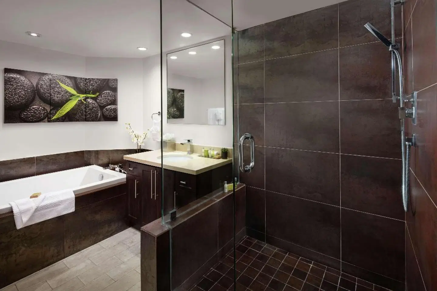 DoubleTree by Hilton Grand Hotel Biscayne Bay Badezimmer