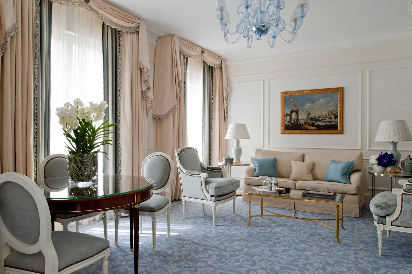 Four Seasons Hotel George V Paris LOUNGE_LOBBY