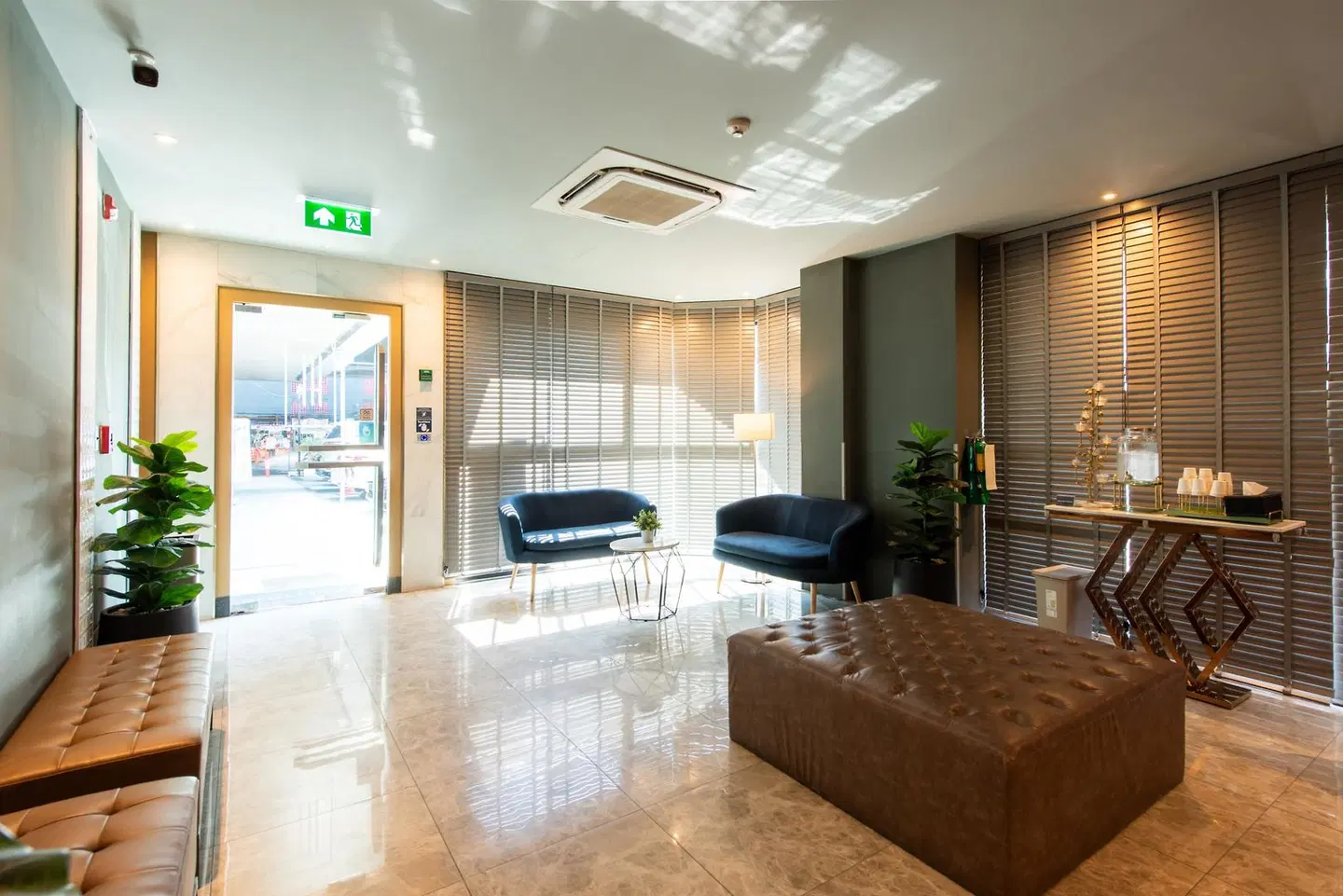 Hi Sotel LOUNGE_LOBBY