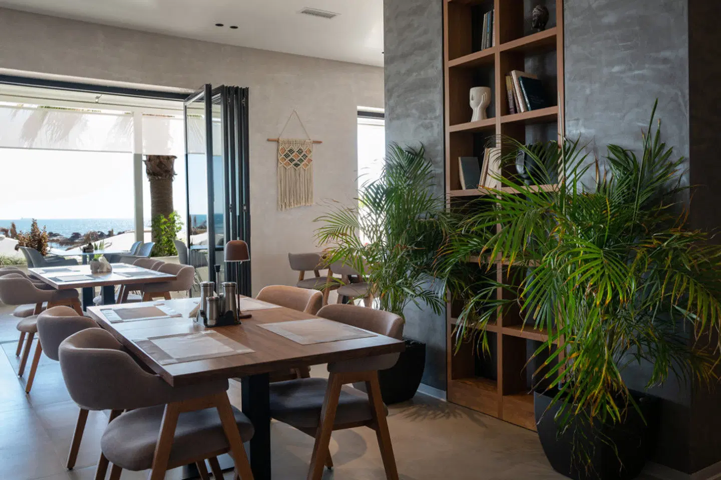 Seaside Hotel Restaurant