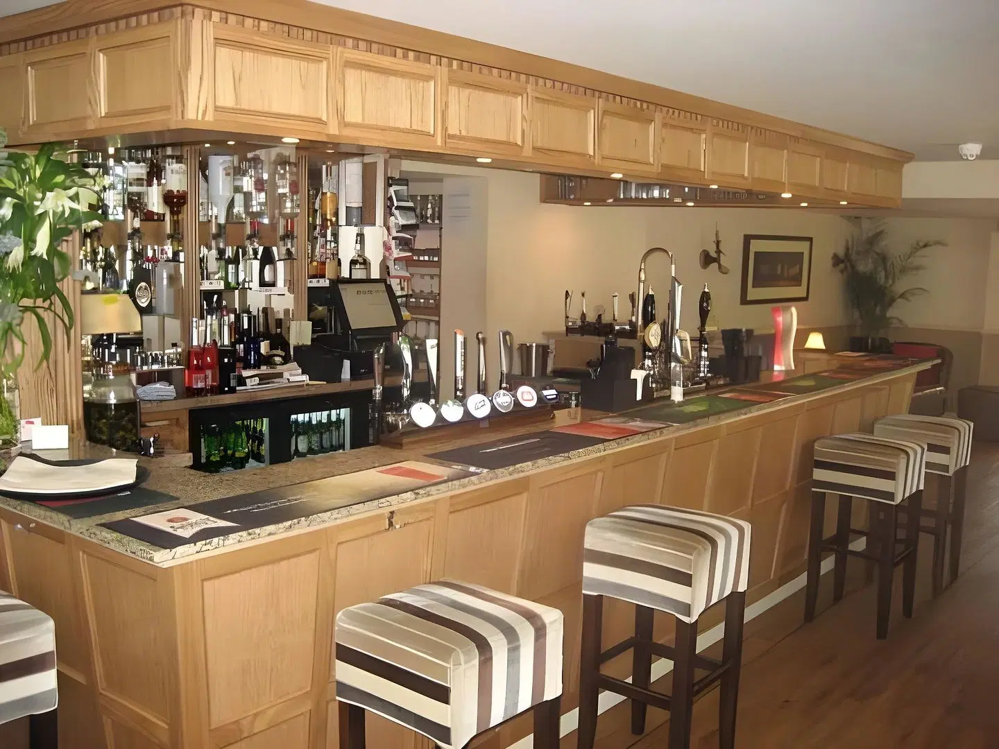 The Elm Tree Inn Bar