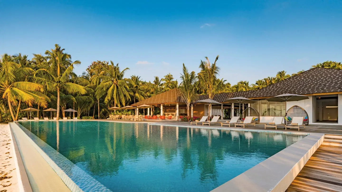 Fiyavalhu Maldives OUTDOOR_POOL