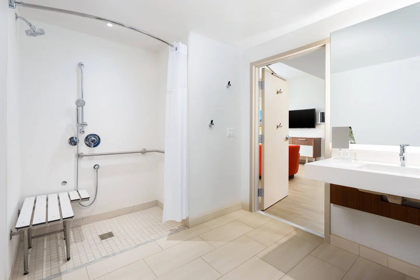 Courtyard by Marriott Santa Monica Badezimmer