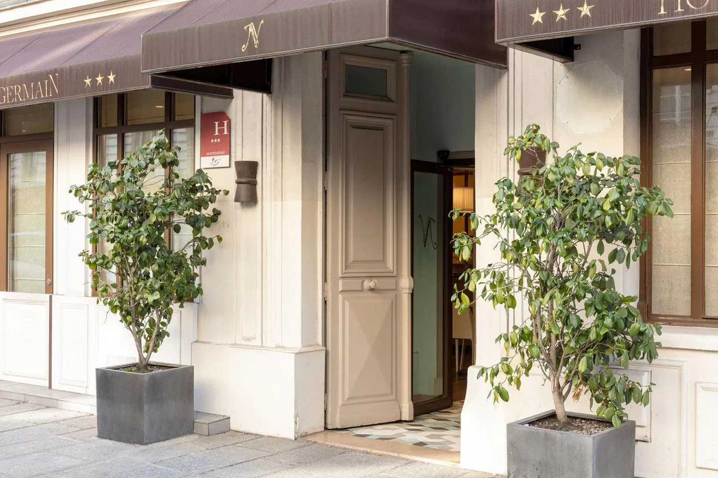 des Nations Saint Germain EXTERIOR