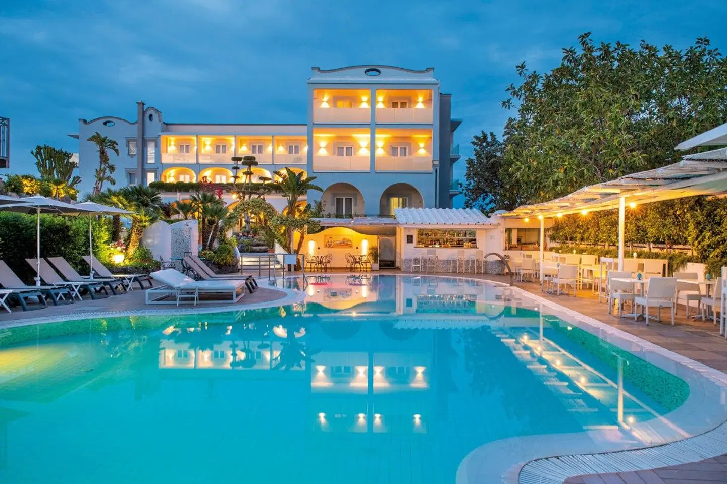 Hermitage Resort & Thermal Spa OUTDOOR_POOL