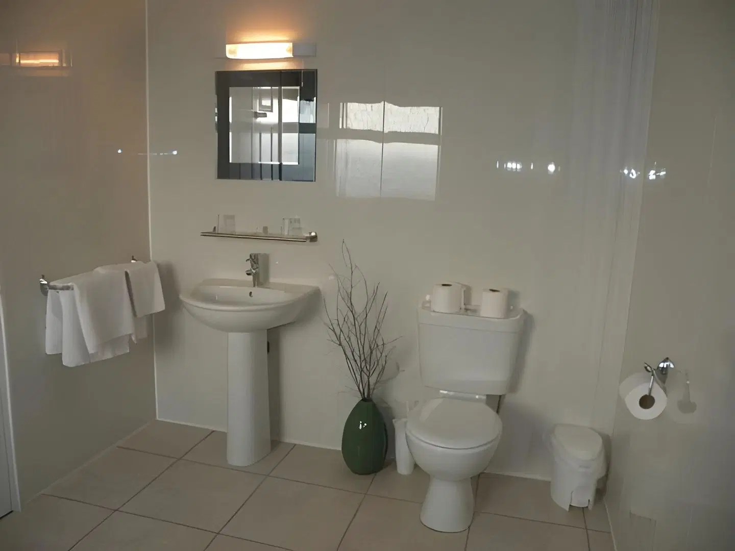 HarmonyInn - Glena House Badezimmer