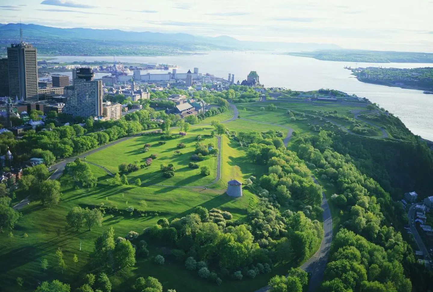 Unilofts Grande-Allée LANDSCAPE