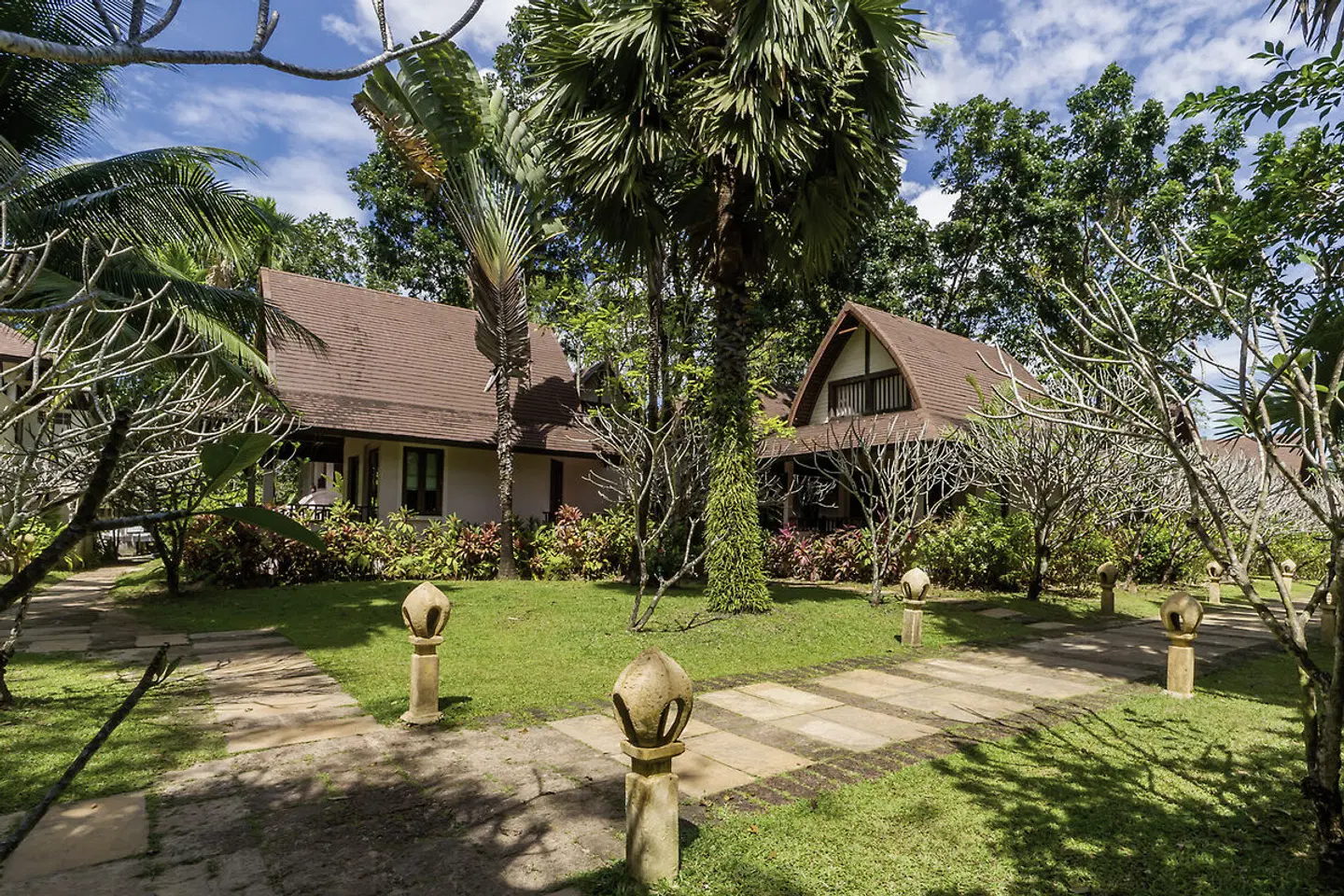 Barali Beach Resort & Spa EXTERIOR