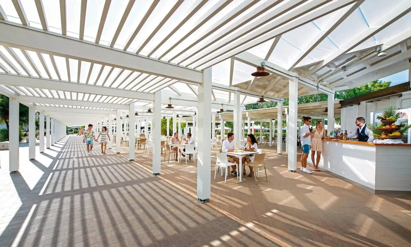 Valentino Village LOUNGE_LOBBY