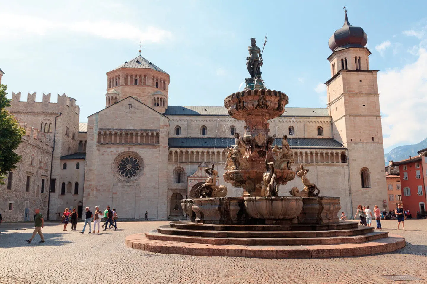 Autotour Die Berge und der See - Von den Dolomiten bis zum Gardasee EXTERIOR