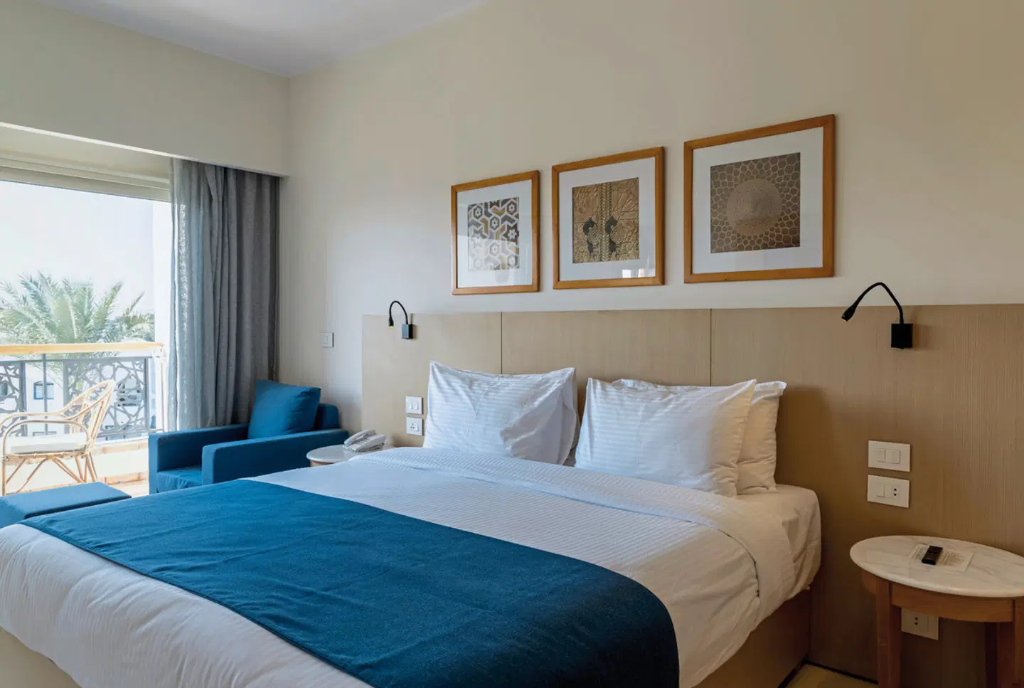 Fort Arabesque West Bay ROOM_EXAMPLE