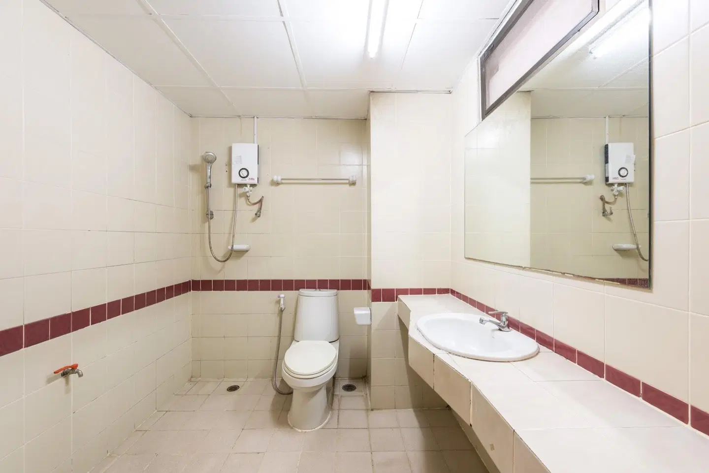 Phusuang Place Badezimmer