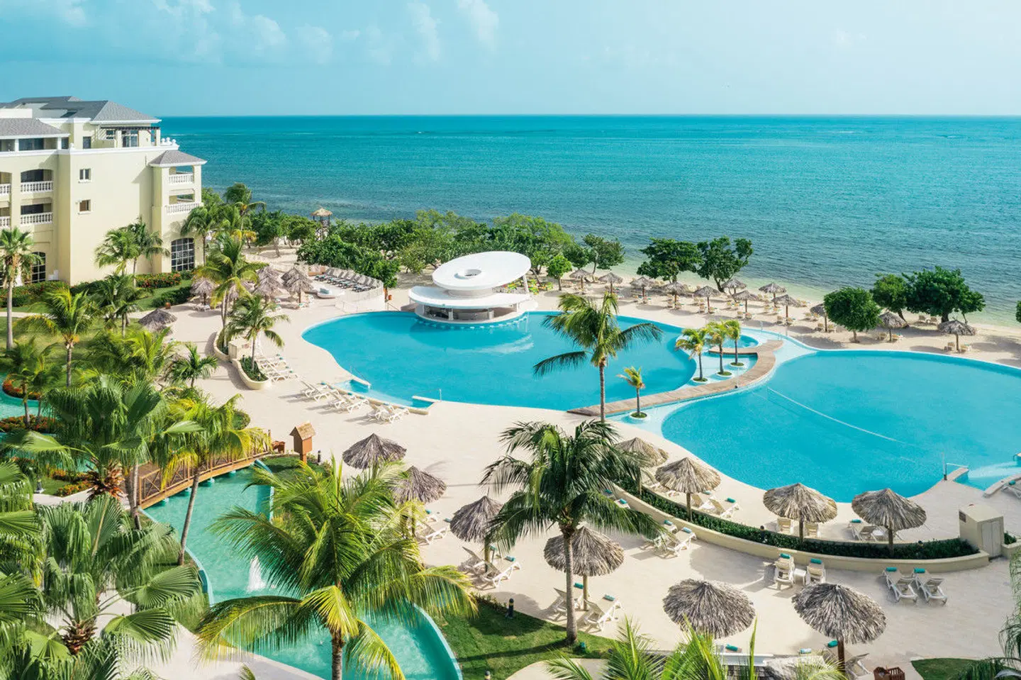 Iberostar Waves Rose Hall Beach OUTDOOR_POOL