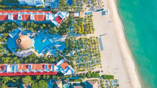 Viva Azteca by Wyndham OUTDOOR_POOL