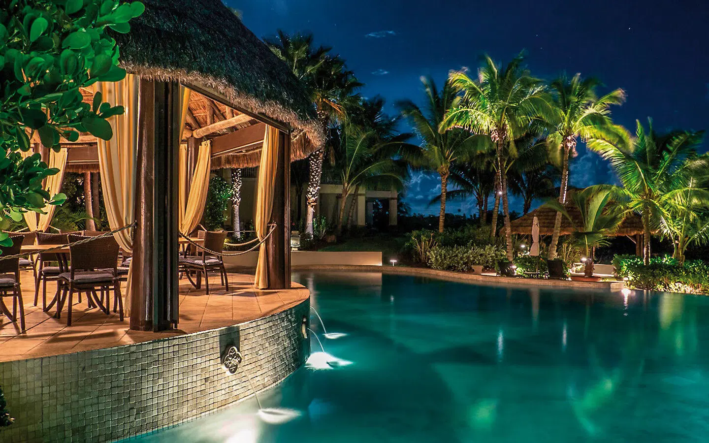 Grand Isle Resort & Residences OUTDOOR_POOL